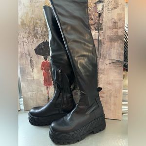 Kurt Geiger London 7.5 38 EURO platform boots